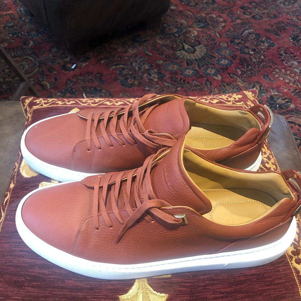 Buscemi sneakers brick color leather lined